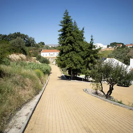 Hotel Aires Da Serra Torres Novas