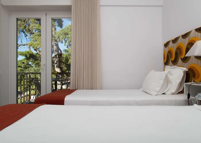 Hotell Aires Da Serra Torres Novas